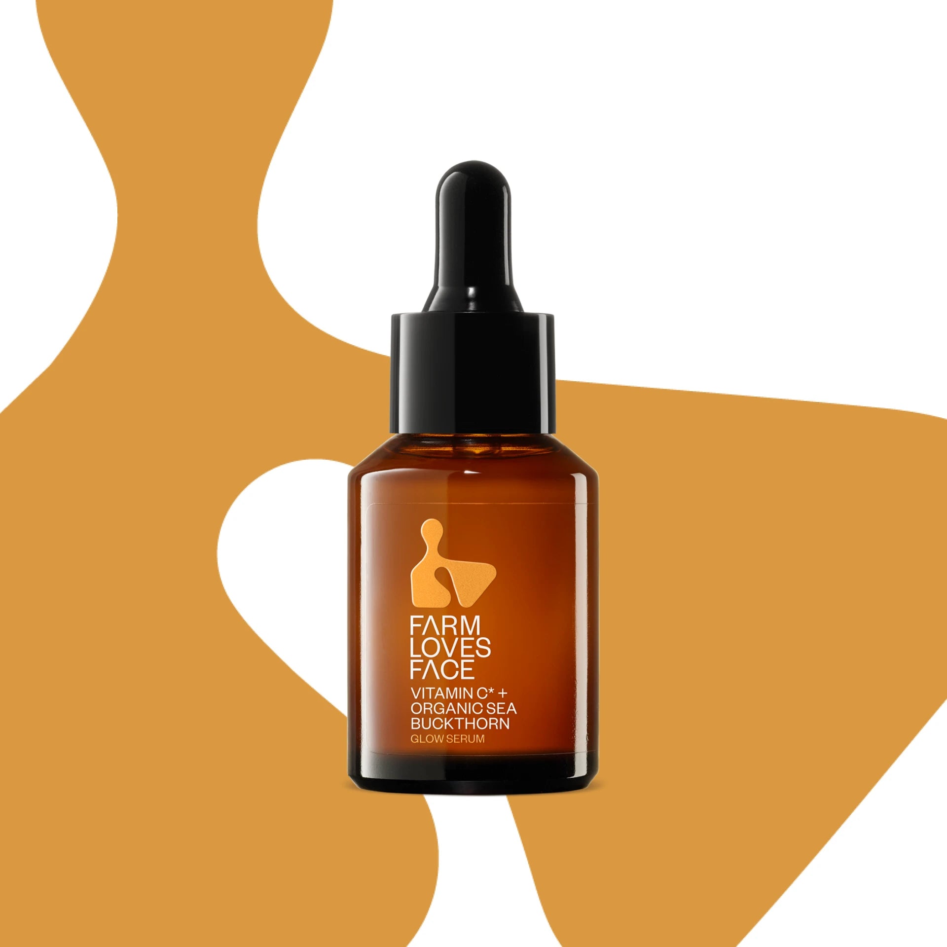Vor einem abstrakten orange-weißen Hintergrund ist eine braune Tropfflasche aus Glas mit der Aufschrift „Farm Loves Face Vitamin C + Organic Sea Buckthorn Glow Serum“ zu sehen.